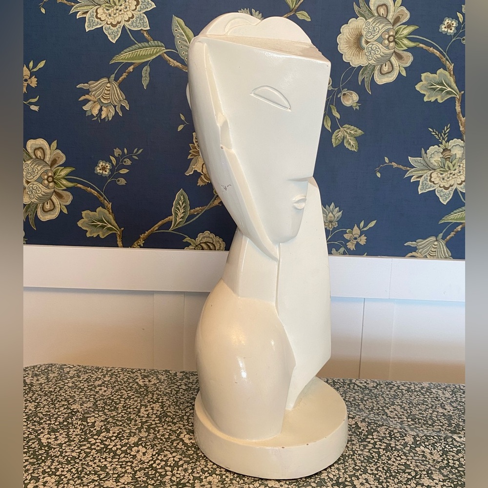 MCM Cubism Bust - Picture 4 of 9